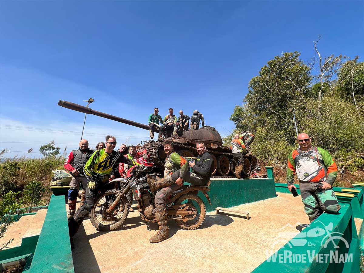 Ho Chi Minh Trail Laos Motorbike