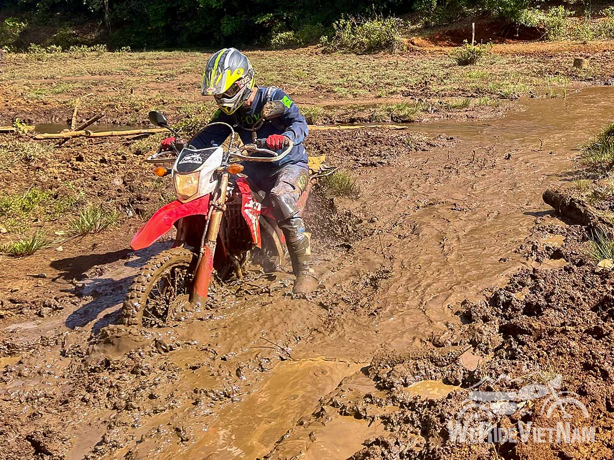 Ho Chi Minh Trail Laos Motorbike