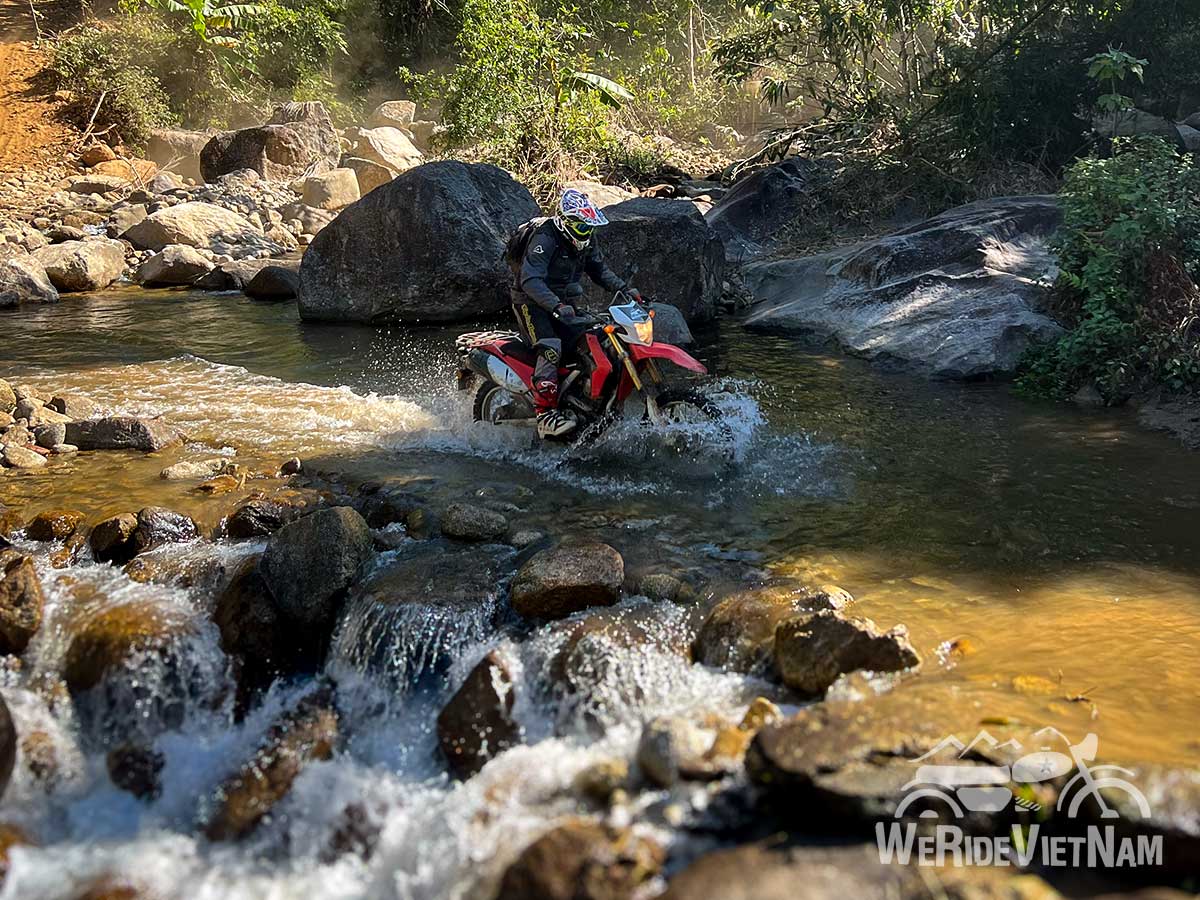 Ho Chi Minh Trail Laos Motorbike