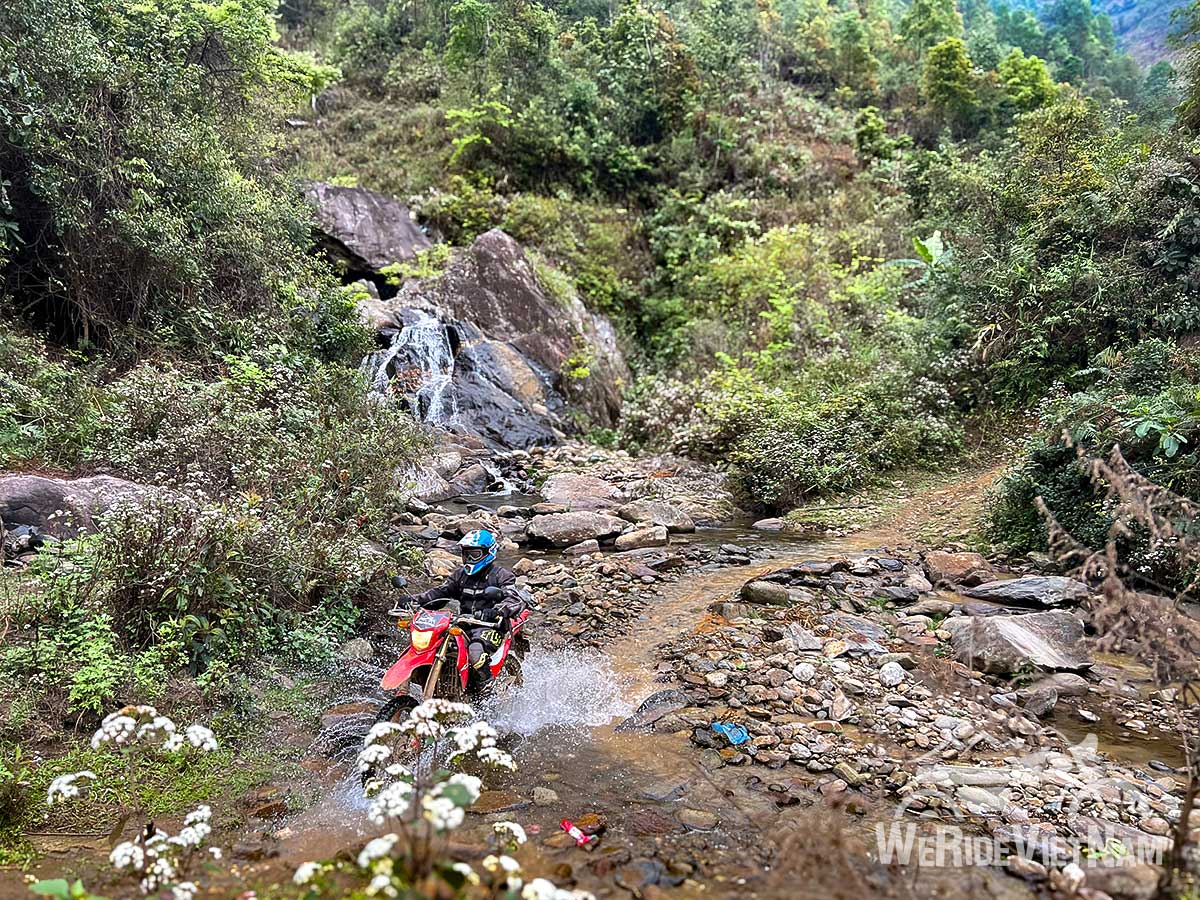 Northwest Dien Bien Phu Motorbike Tour