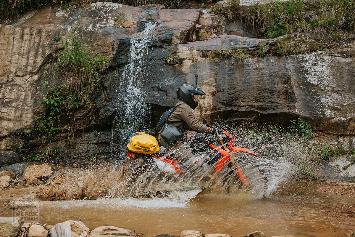 northern vietnam motorbike tours weather guide | ha giang vs northwest vietnam & ho chi minh trail
